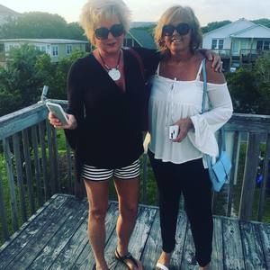 Meet your Posher, Suzi